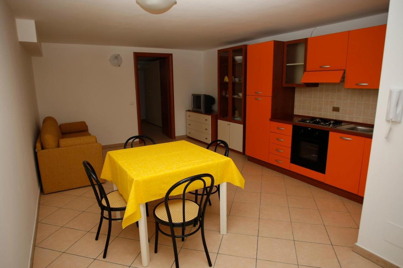 Residence Gualtieri ซานตันเดรอา อาปอสโตโล เดลโล โยนิโอ ภายนอก รูปภาพ