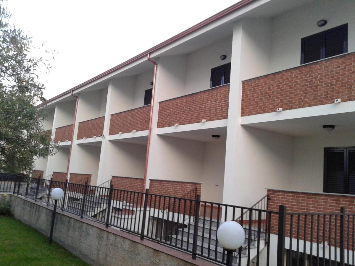 Residence Gualtieri ซานตันเดรอา อาปอสโตโล เดลโล โยนิโอ ภายนอก รูปภาพ