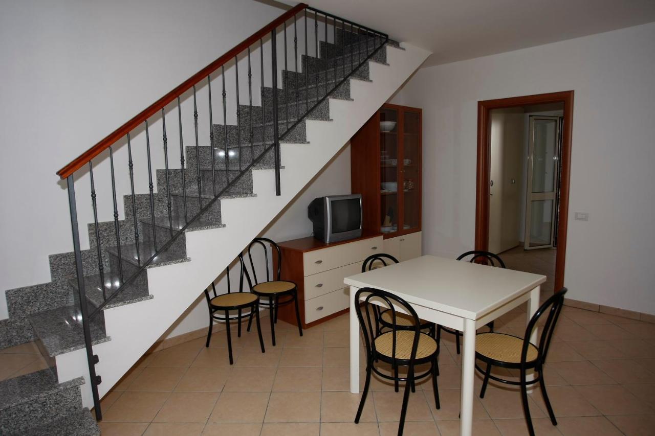 Residence Gualtieri ซานตันเดรอา อาปอสโตโล เดลโล โยนิโอ ภายนอก รูปภาพ